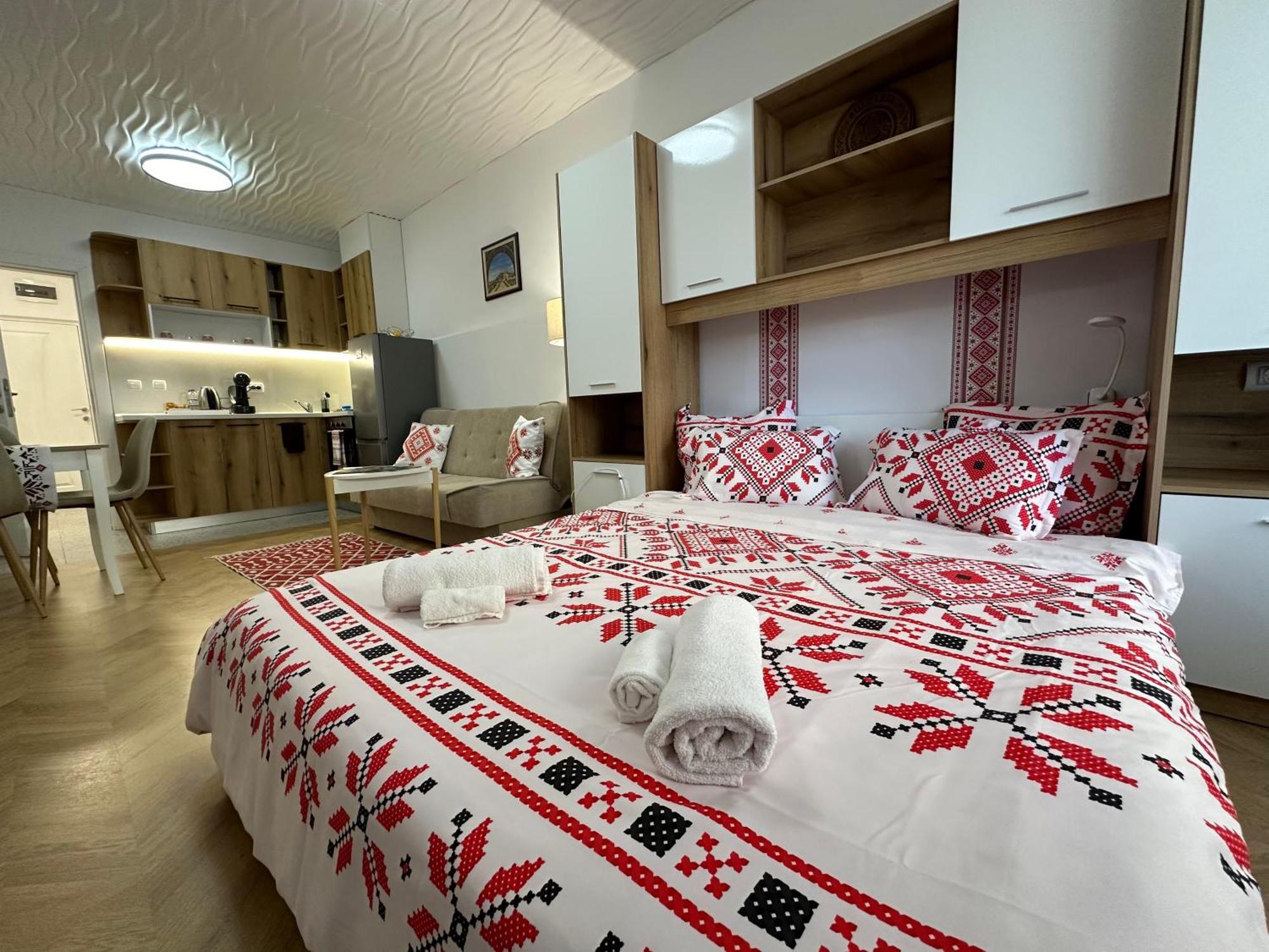 Studio Shevitsa & Free Garage Veliko Tarnovo Eksteriør billede